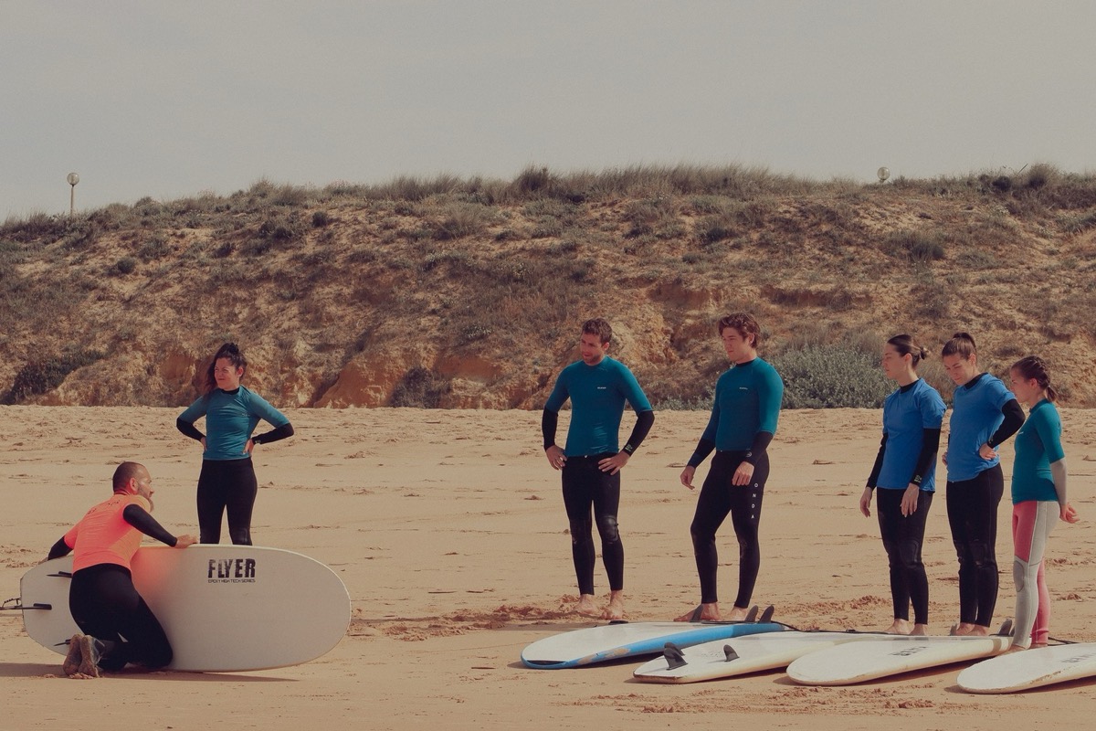 Aula de Surf em Grupo em Albufeira